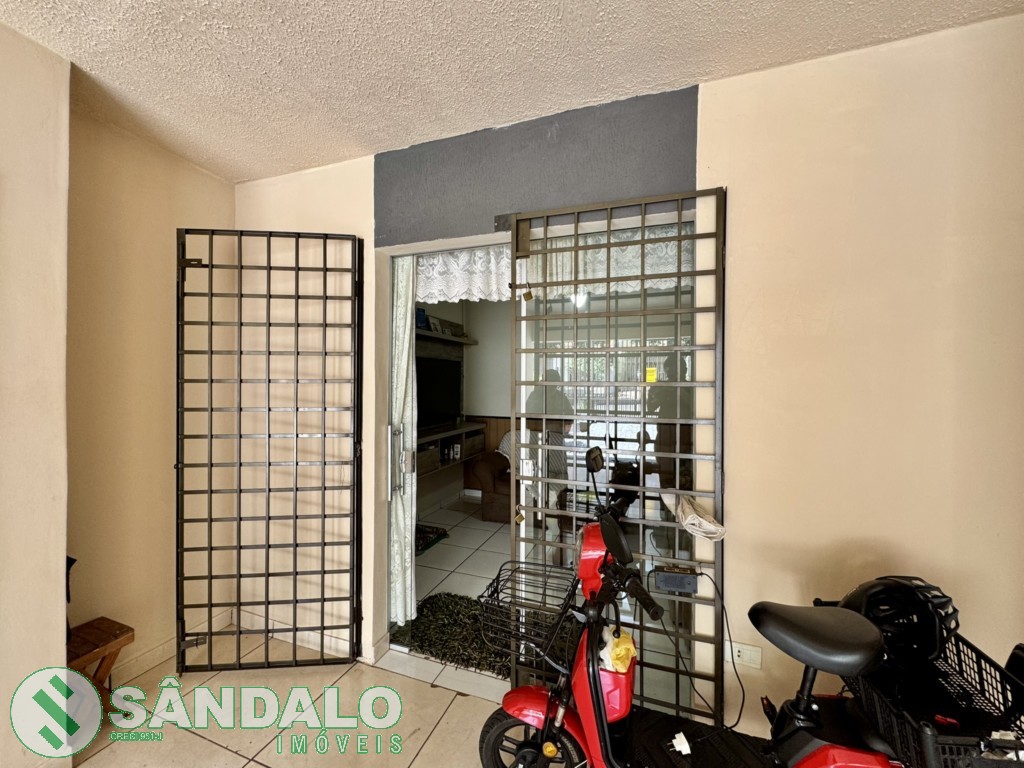 Casa para venda no Jardim Mandacaru em Maringa com 190,14m² por R$ 490.000,00