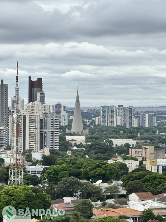 Apartamento para locacao no Zona 05 em Maringa com 148,33m² por R$ 2.090,00