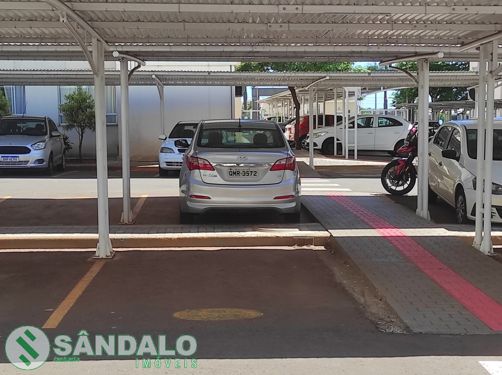 Apartamento para venda no Jardim America em Maringa com 56,94m² por R$ 250.000,00