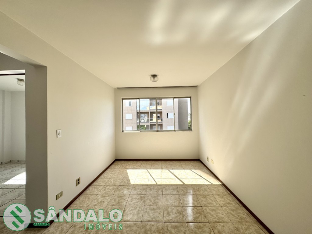 Apartamento para venda no Jardim Ipanema em Maringa com 52m² por R$ 180.000,00