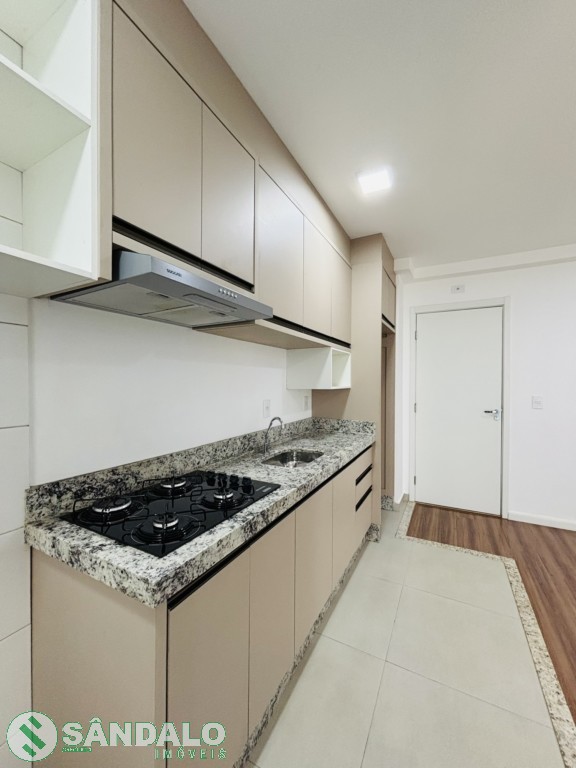 Apartamento para locacao no Jardim Aclimacao em Maringa com 111m² por R$ 2.420,00
