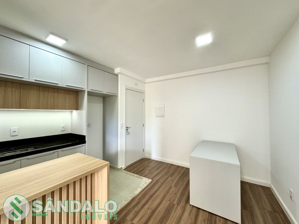 Apartamento para locacao no Jardim Aclimacao em Maringa com 98,2m² por R$ 2.750,00