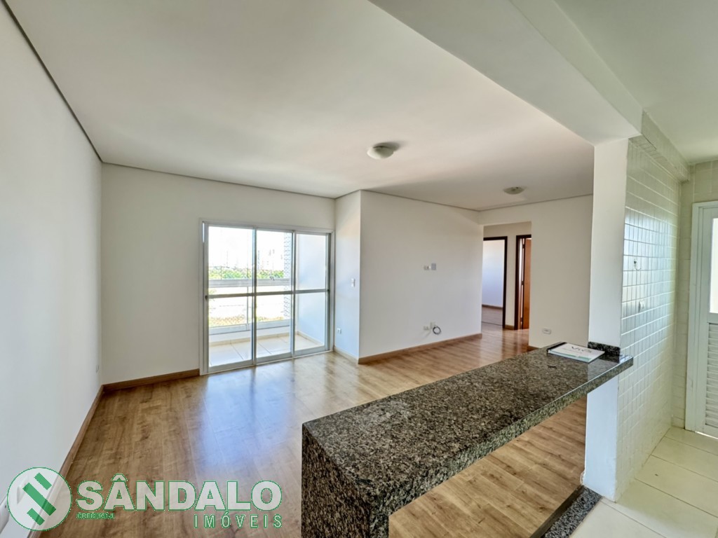 Apartamento para venda no Vila Nova em Maringa com 137m² por R$ 430.000,00