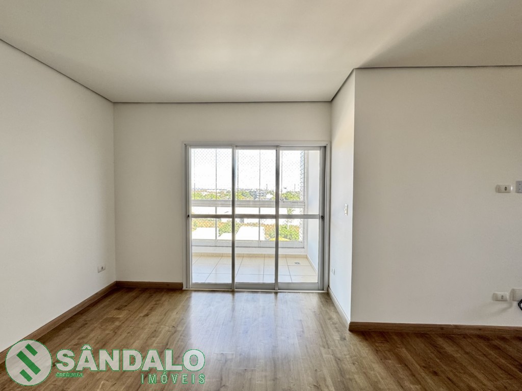 Apartamento para venda no Vila Nova em Maringa com 137m² por R$ 430.000,00