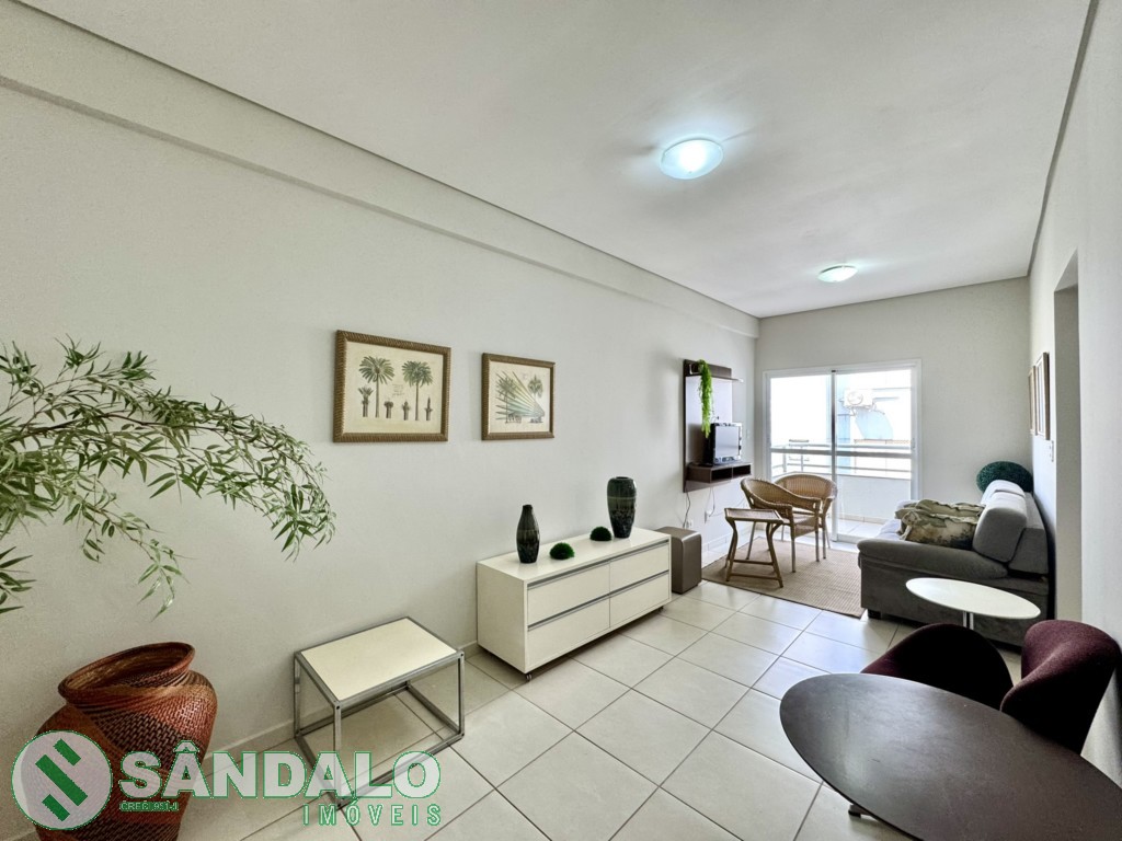 Apartamento para alugar em Vila Marumby, Maringá — Portal Chave Fácil
