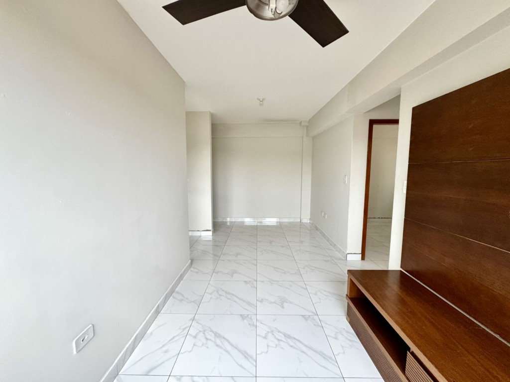 Apartamento para venda no Vila Vardelina em Maringa com 80,91m² por R$ 350.000,00