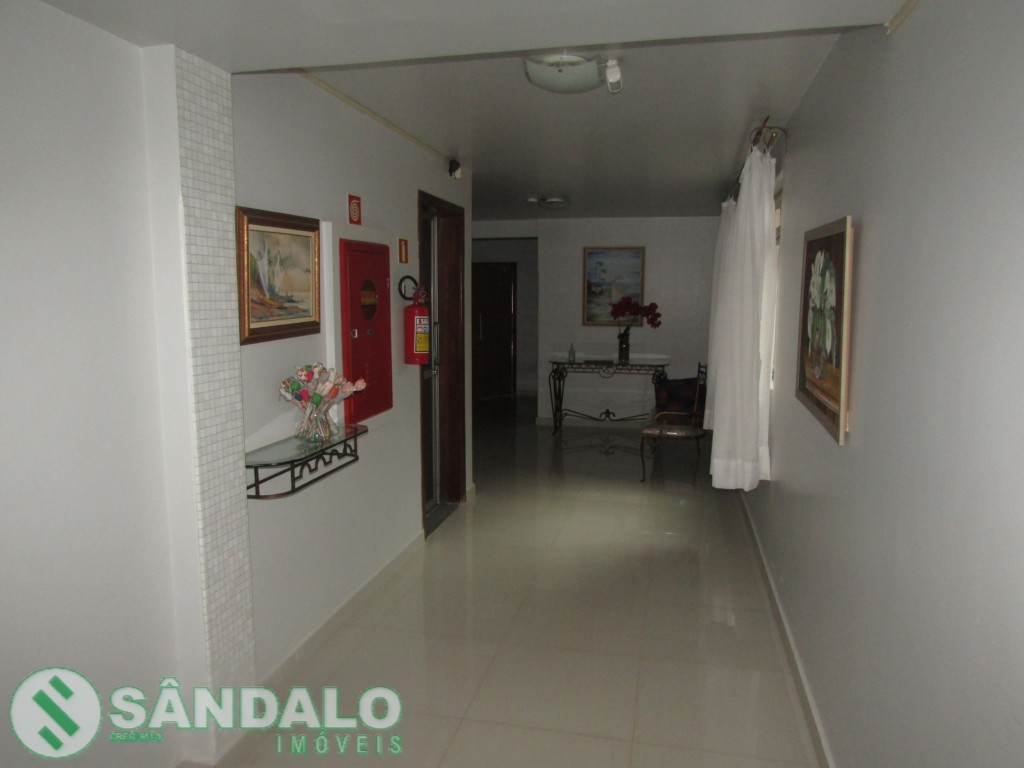 Apartamento para venda no Zona 07 em Maringa com 157,04m² por R$ 600.000,00