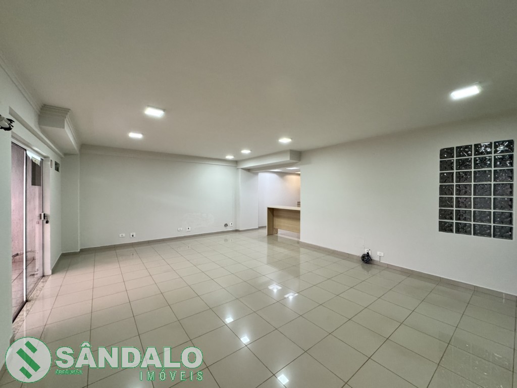 Sala Comercial para locacao no Zona 05 em Maringa com 0m² por R$ 1.980,00