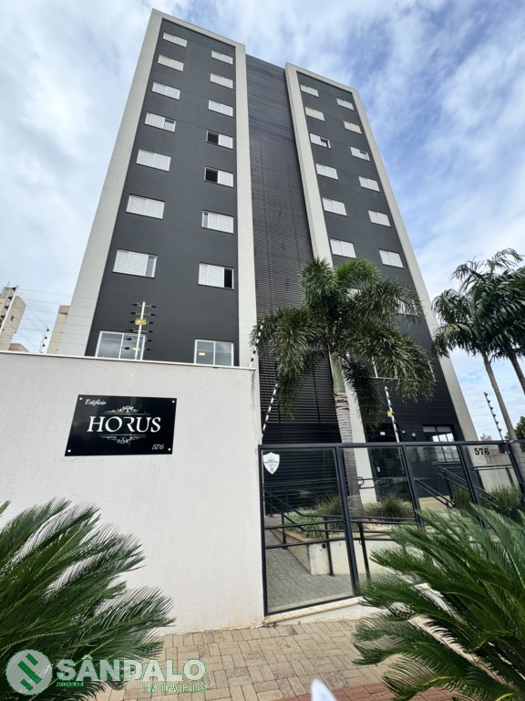 Apartamento para locacao no Jardim Aclimacao em Maringa com 112m² por R$ 3.245,00