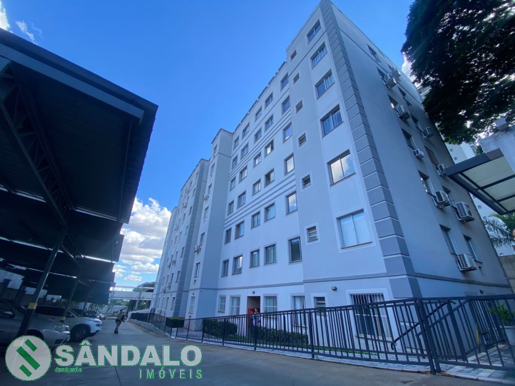 Apartamento para venda no Zona 08 em Maringa com 61,19m² por R$ 290.000,00