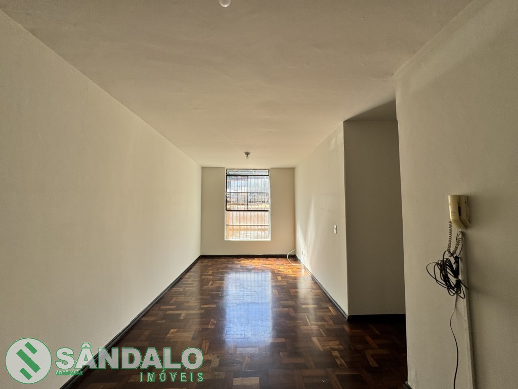 Apartamento para locacao no Zona 07 em Maringa com 0m² por R$ 1.045,00