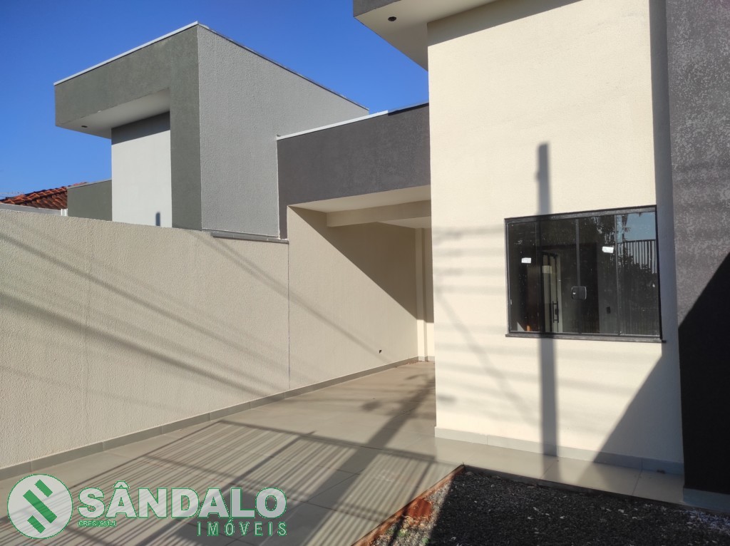 Casa para venda no Loteamento Madrid em Maringa com 150m² por R$ 370.000,00