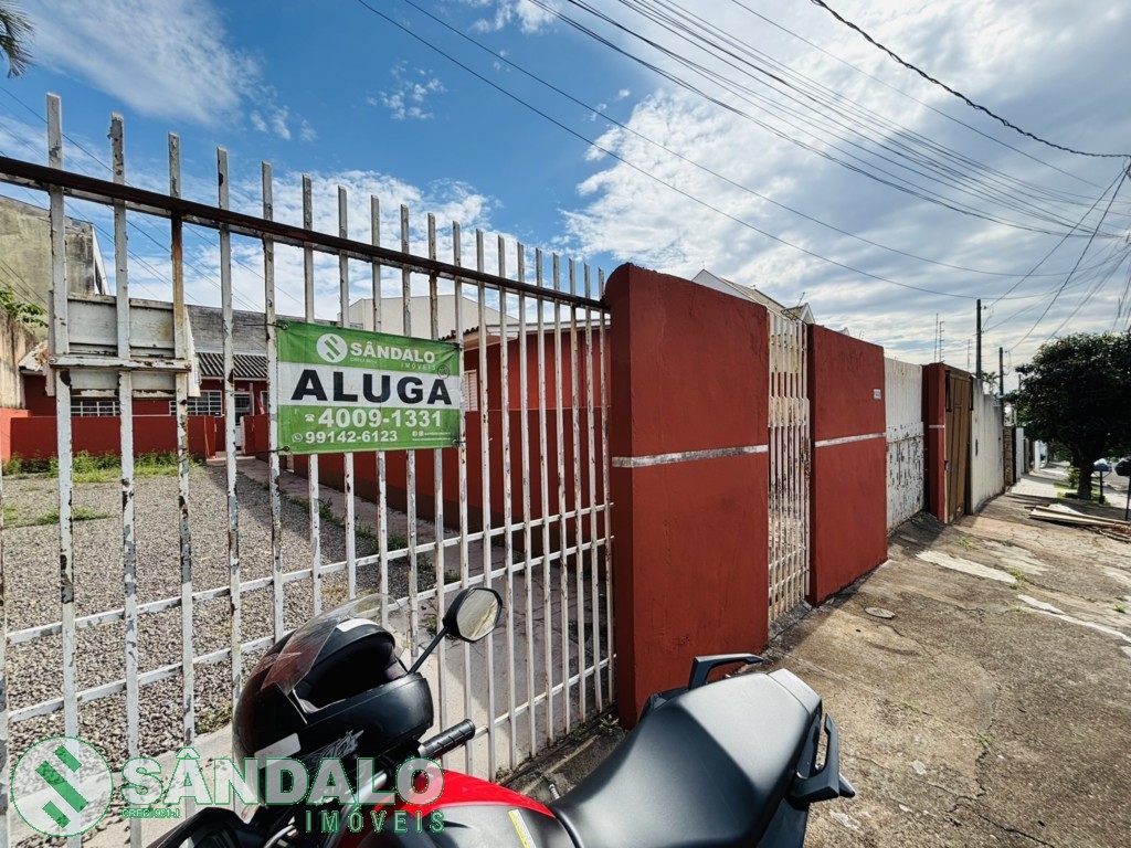 Casa para locacao no Cidade Jardim em Maringa com 0m² por R$ 1.210,00