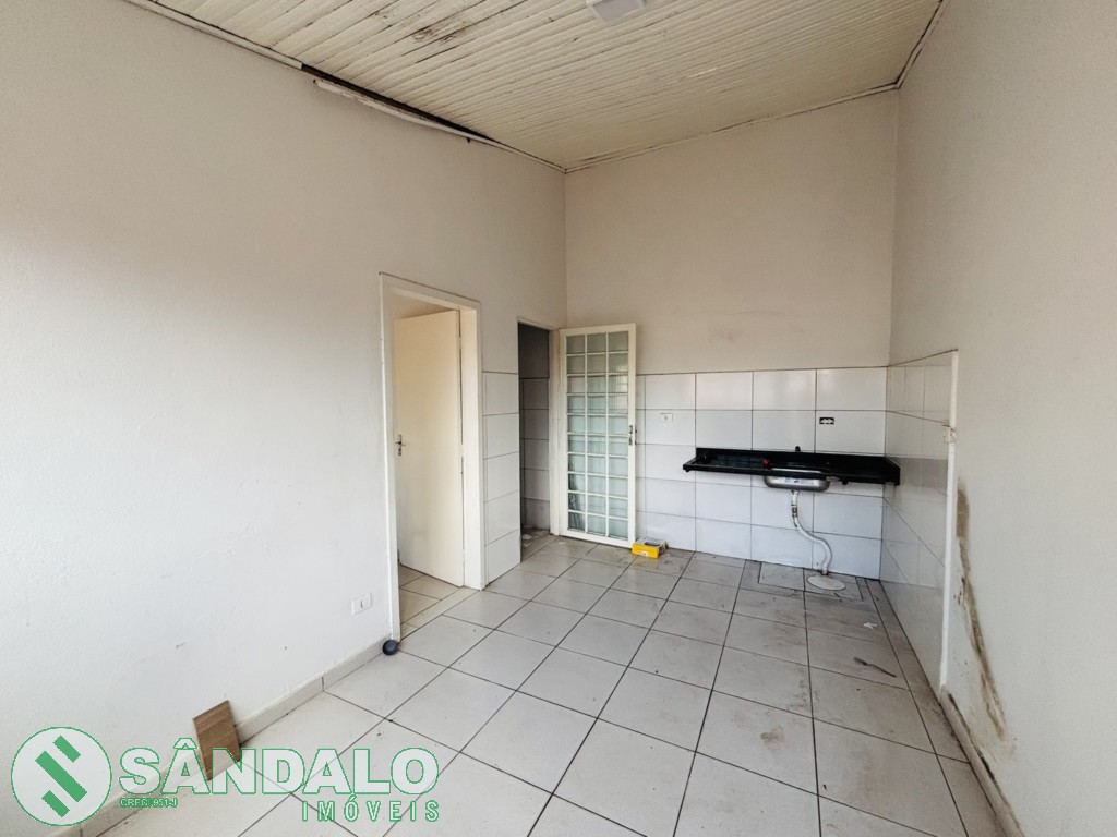 Casa para locacao no Cidade Jardim em Maringa com 0m² por R$ 1.210,00
