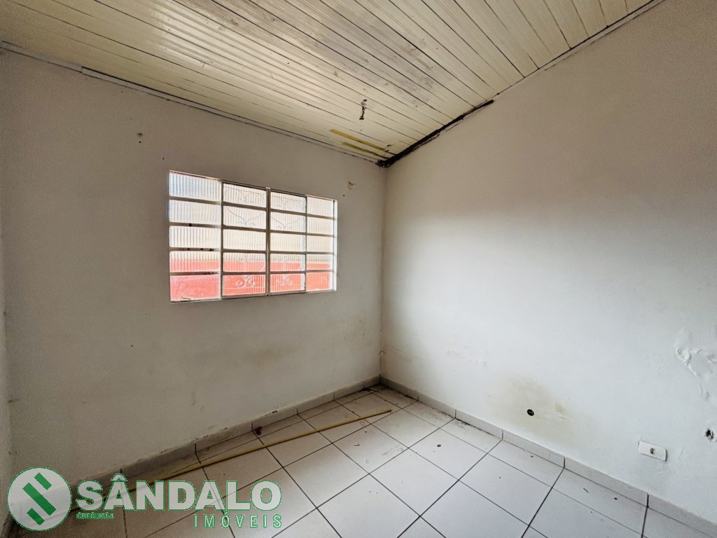 Casa para locacao no Cidade Jardim em Maringa com 0m² por R$ 1.210,00