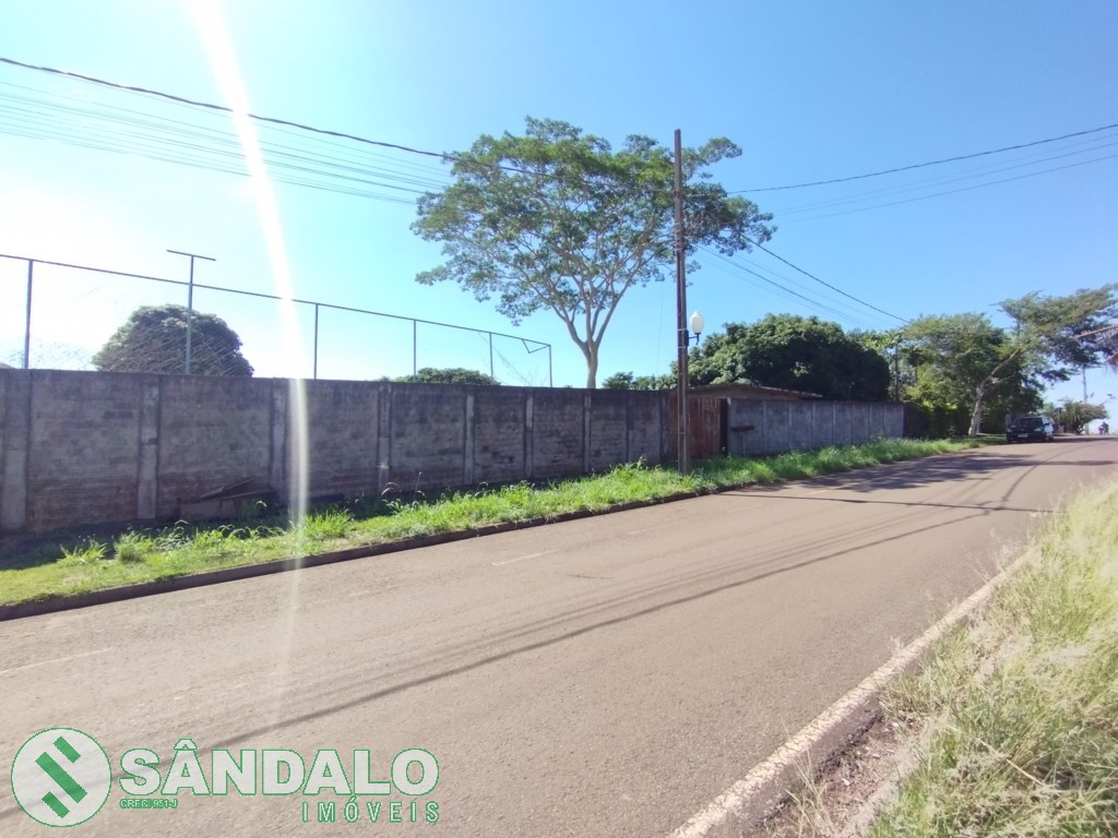Terreno para locacao no Conjunto Vale Azul em Sarandi com 2.150m² por R$ 3.300,00