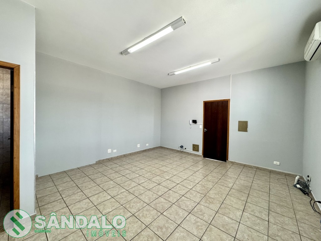 Sala Comercial para locacao no Vila Progresso em Maringa com 34m² por R$ 1.210,00