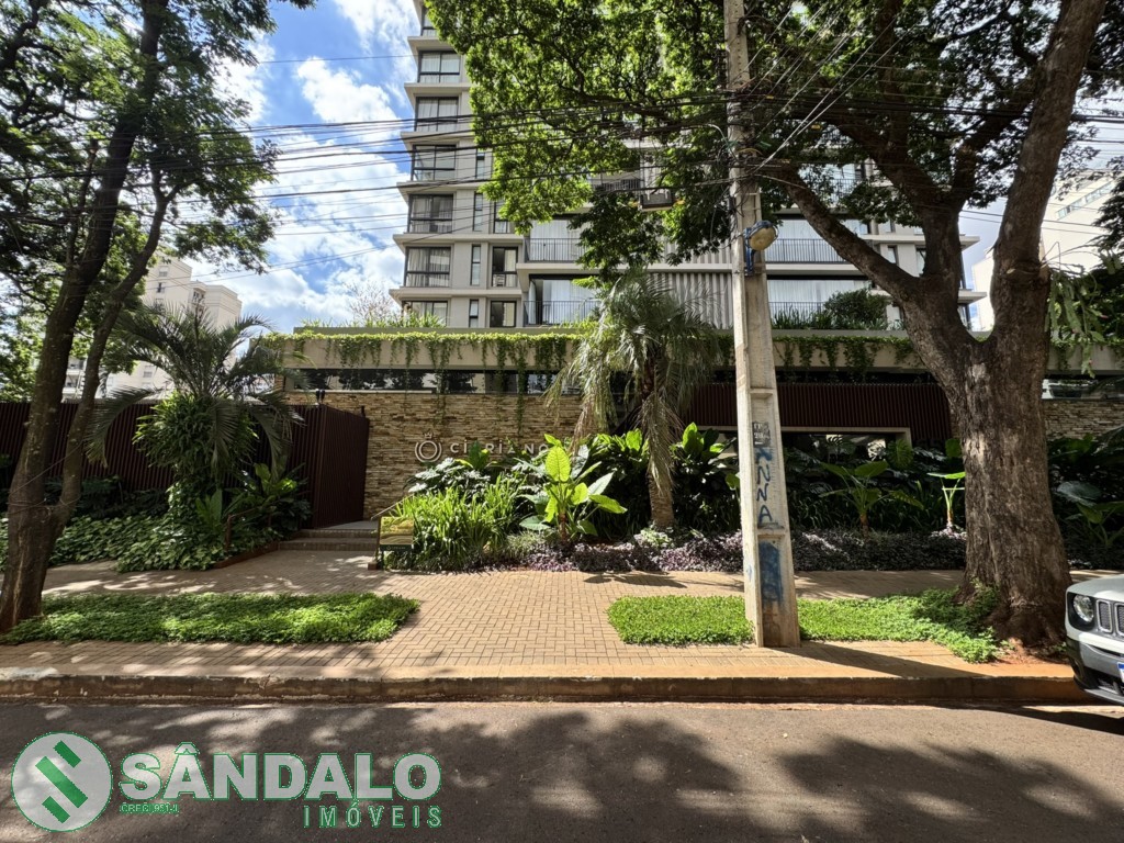 Apartamento para venda no Zona 03 em Maringa com 229m² por R$ 1.985.000,00