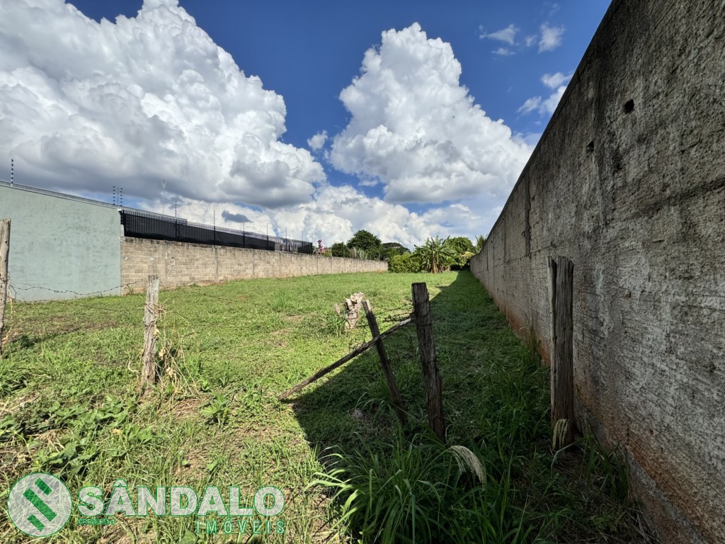 Terreno para venda no Conjunto Residencial Joao Paulo I ( em Maringa com 976m² por R$ 400.000,00