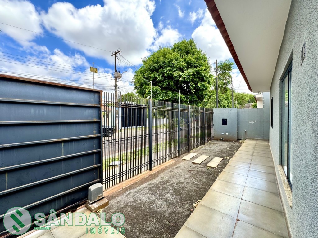 Casa para venda no Jardim Imperial II em Maringa com 300m² por R$ 800.000,00