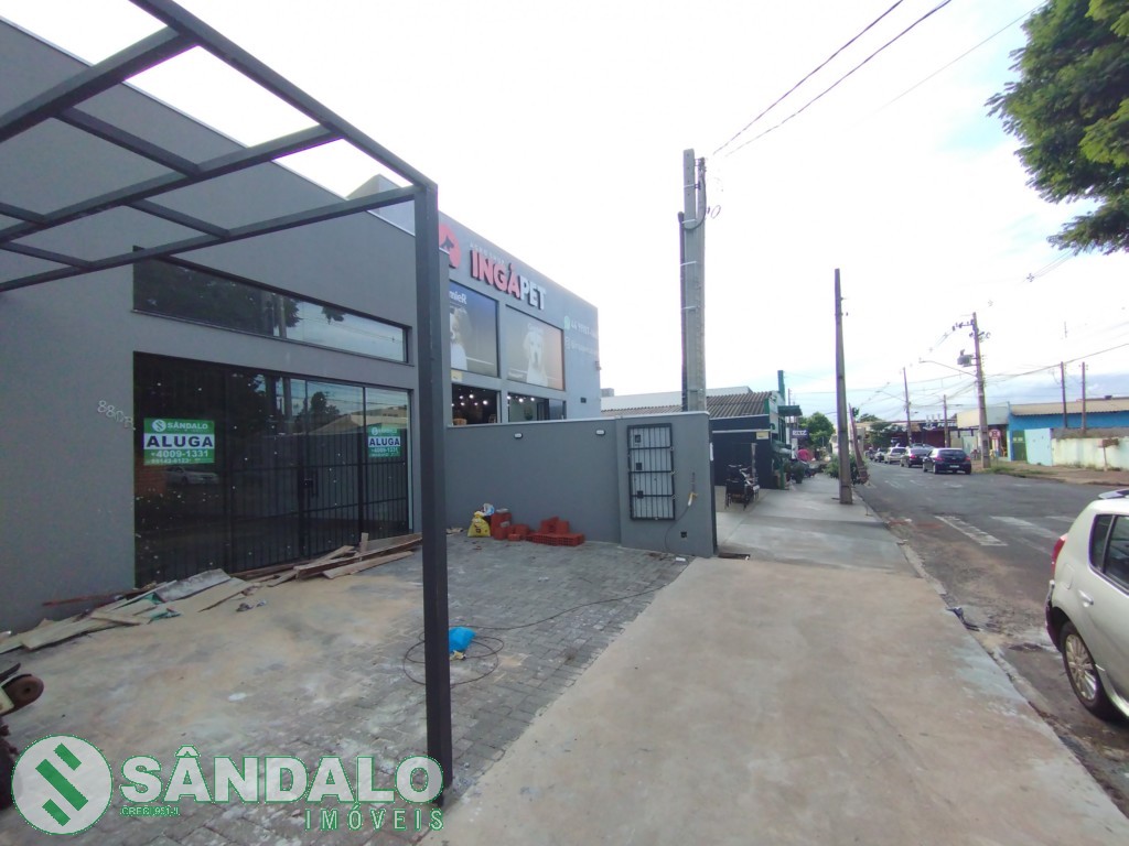 Salão Comercial para locacao no Jardim Gralha Azul em Sarandi com 156m² por R$ 2.970,00