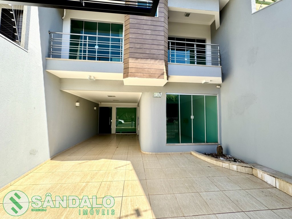 Sobrado para venda no Jardim Imperial II em Maringa com 162,5m² por R$ 990.000,00