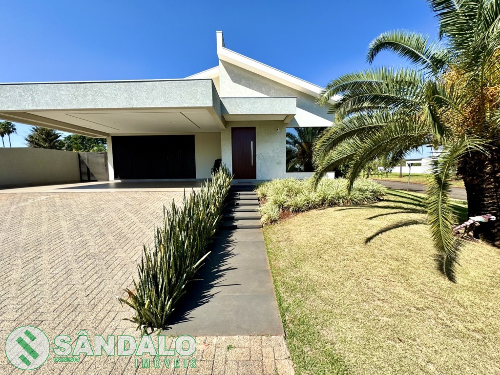 Casa para venda no Rodovia em Iguaracu com 642,66m² por R$ 3.000.000,00