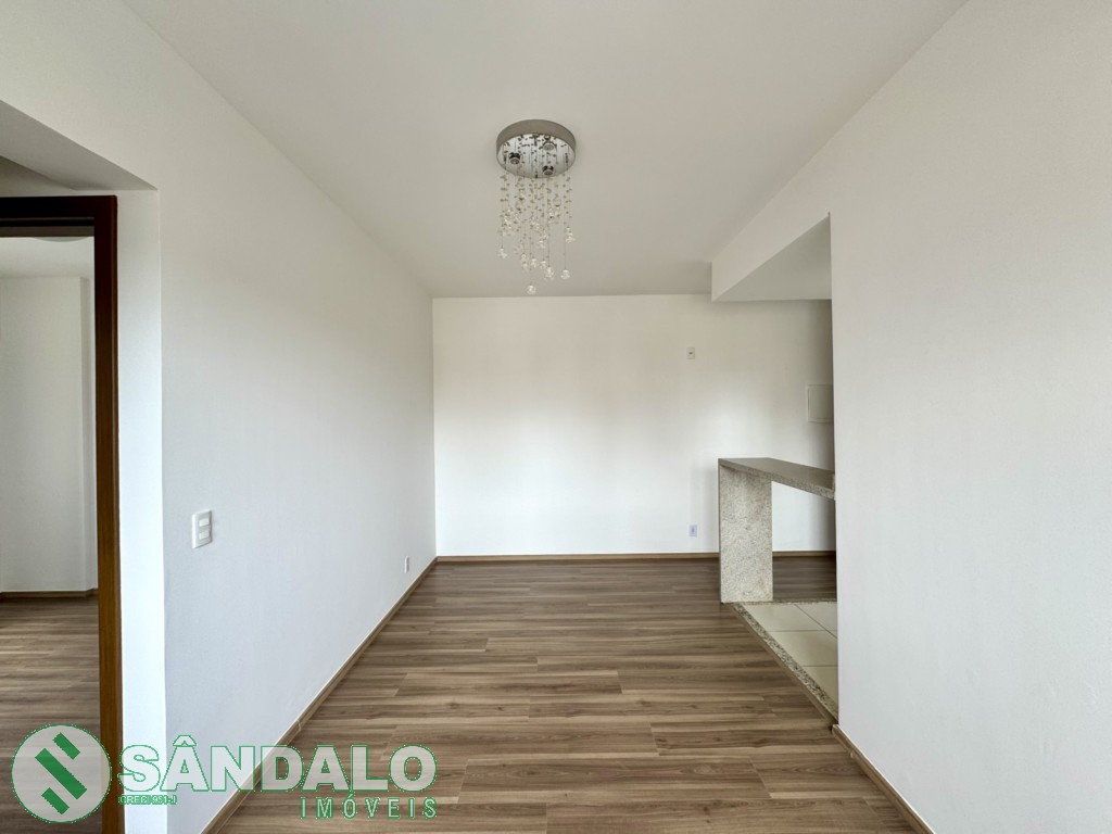 Apartamento para locacao no Vila Bosque em Maringa com 92m² por R$ 1.870,00