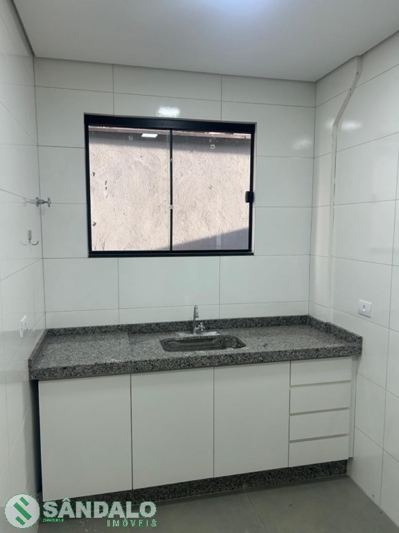Barracão para locacao no Zona 07 em Maringa com 550m² por R$ 14.850,00