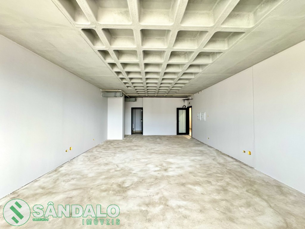 Sala Comercial para locacao no Zona 01 em Maringa com 0m² por R$ 7.150,00