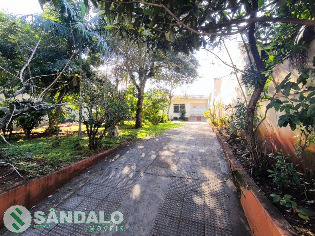 Casa para venda no Zona 02 em Maringa com 670m² por R$ 1.550.000,00