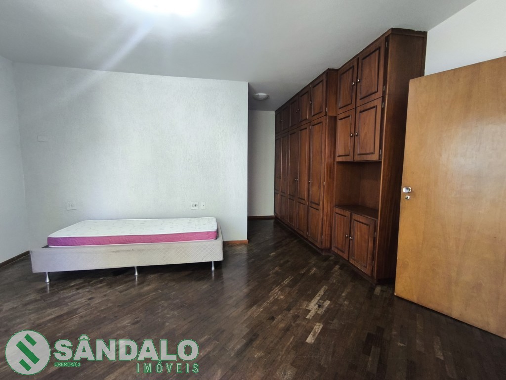 Apartamento para venda no Zona 01 em Maringa com 304,14m² por R$ 850.000,00