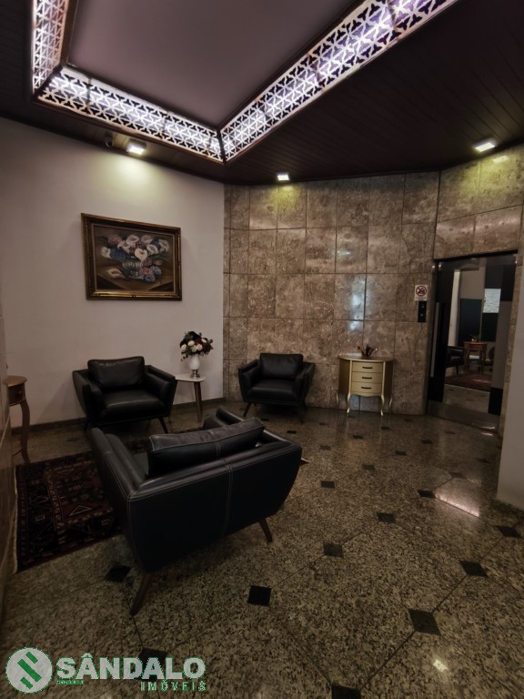 Apartamento para venda no Zona 01 em Maringa com 302,46m² por R$ 850.000,00