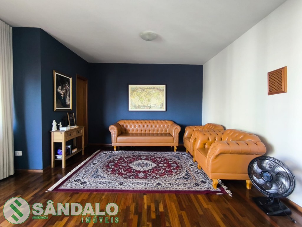 Apartamento para venda no Zona 01 em Maringa com 302,46m² por R$ 850.000,00