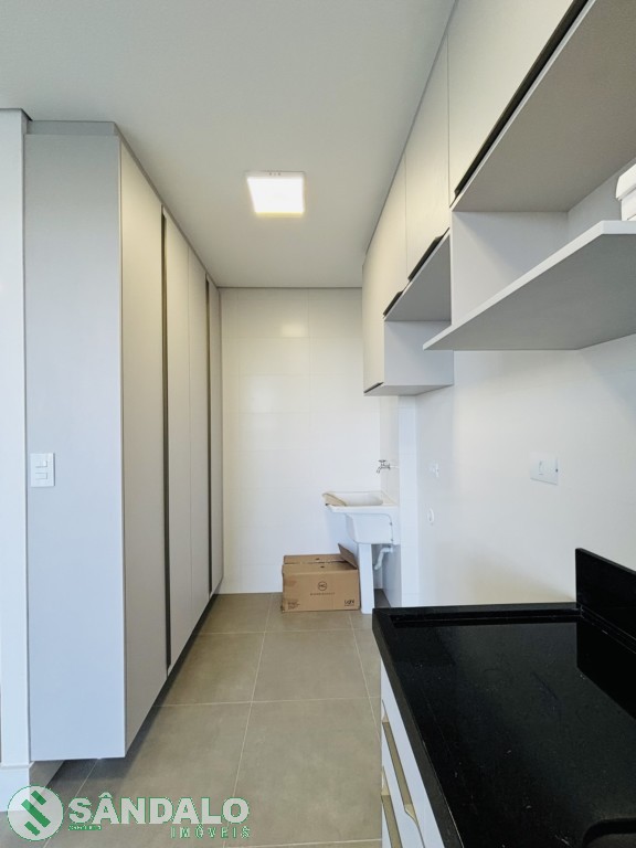 Apartamento para locacao no Vila Bosque em Maringa com 0m² por R$ 3.850,00