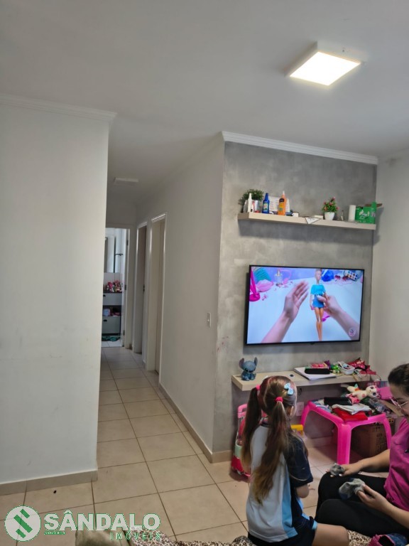 Apartamento para venda no Vila Marumby em Maringa com 78,33m² por R$ 290.000,00