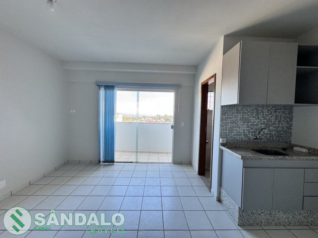 Sala Comercial para locacao no Zona 05 em Maringa com 0m² por R$ 1.650,00