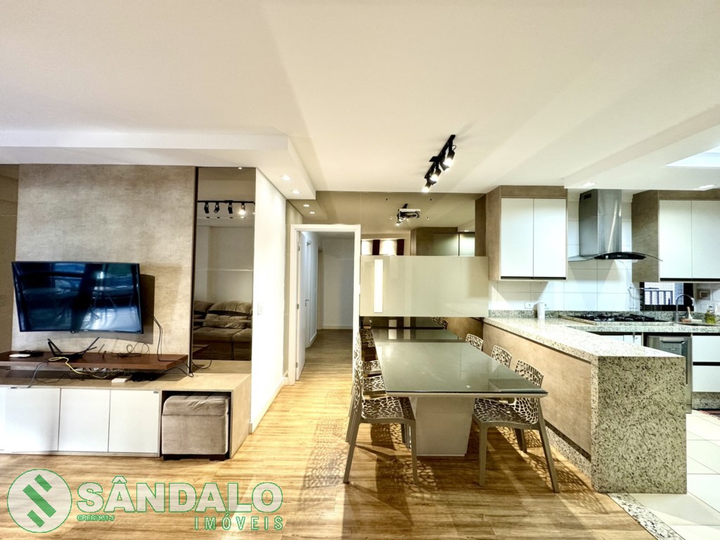 Apartamento para venda no Zona 07 em Maringa com 207,25m² por R$ 1.320.000,00