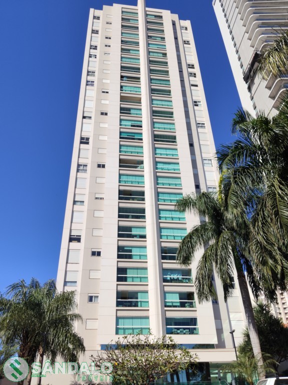 Apartamento à venda em Zona 08, Maringá — Portal Chave Fácil