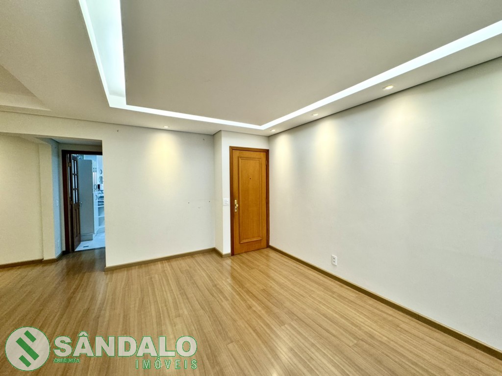 Apartamento para venda no Zona 01 em Maringa com 208m² por R$ 980.000,00