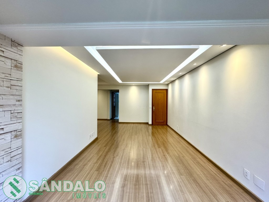 Apartamento para venda no Zona 01 em Maringa com 208m² por R$ 980.000,00