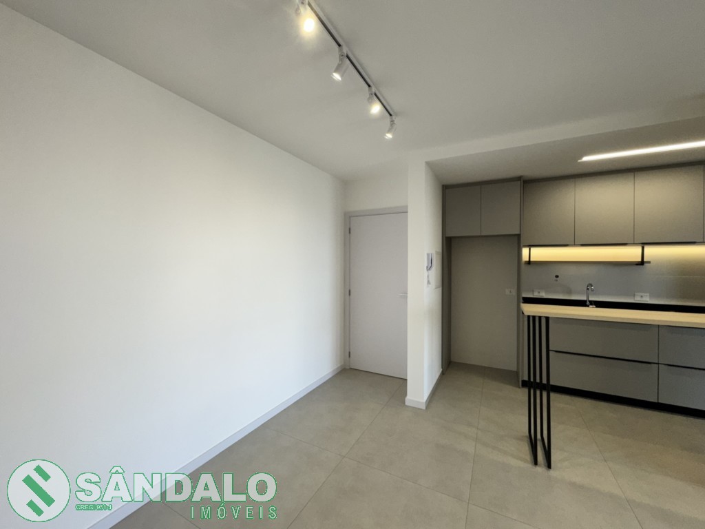 Apartamento para locacao no Vila Bosque em Maringa com 200,52m² por R$ 7.150,00