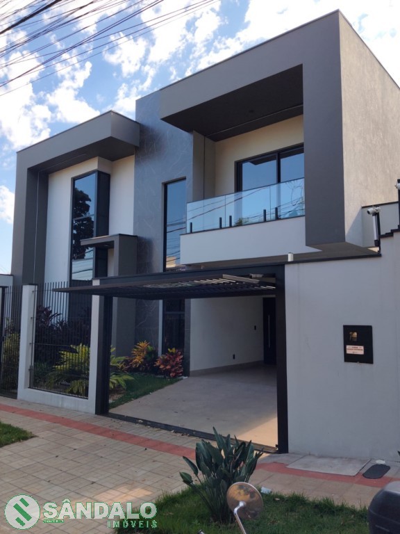 Sobrado para venda no Vila Esperanca em Maringa com 180m² por R$ 1.290.000,00