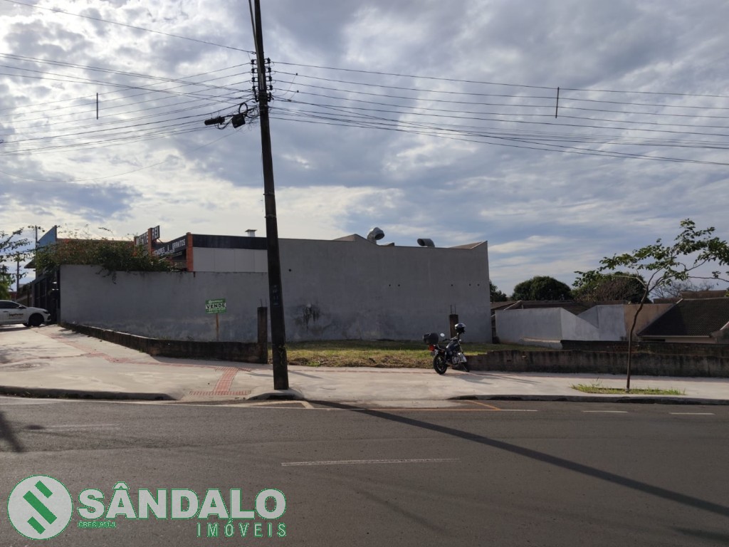 Terreno para venda no Jardim Olimpico em Maringa com 361,88m² por R$ 362.000,00