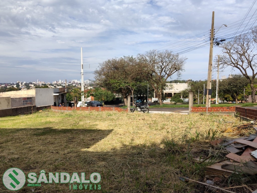 Terreno para venda no Jardim Olimpico em Maringa com 361,88m² por R$ 362.000,00