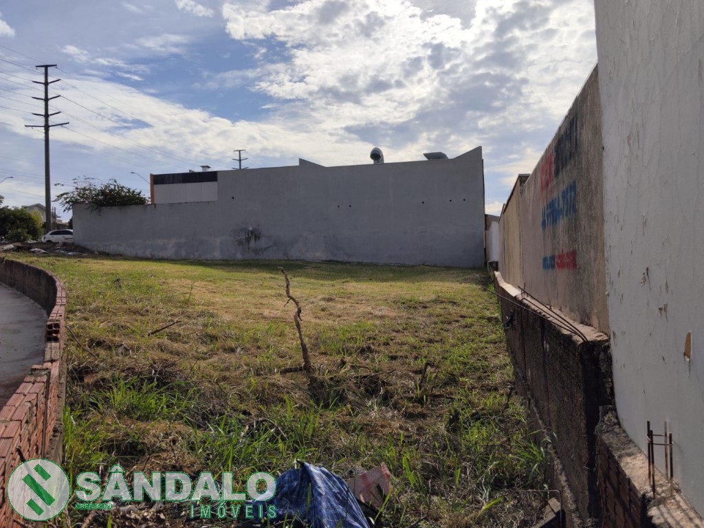 Terreno para venda no Jardim Olimpico em Maringa com 394,05m² por R$ 395.000,00