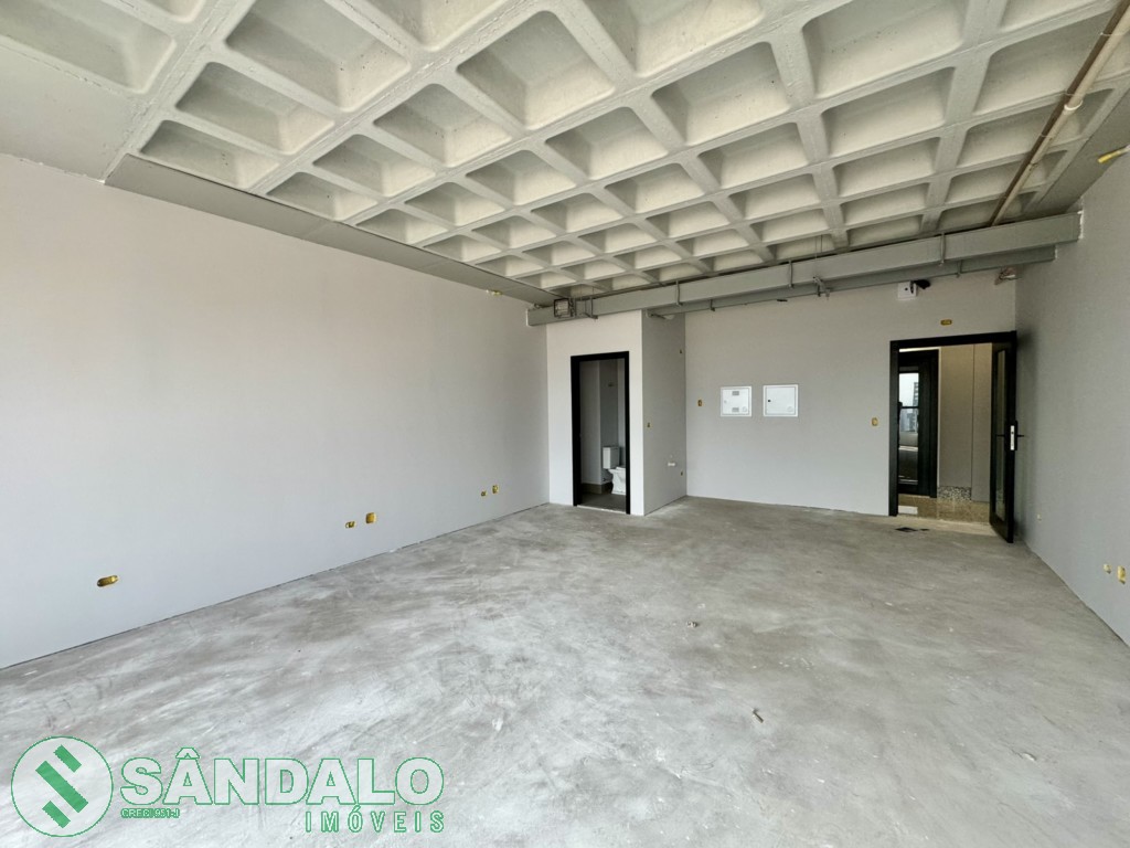 Sala Comercial para locacao no Zona 01 em Maringa com 0m² por R$ 4.510,00