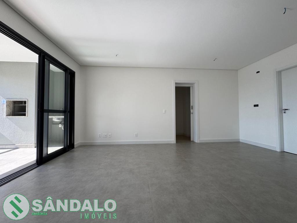 Apartamento para venda no Zona 07 em Maringa com 0m² por R$ 0,00
