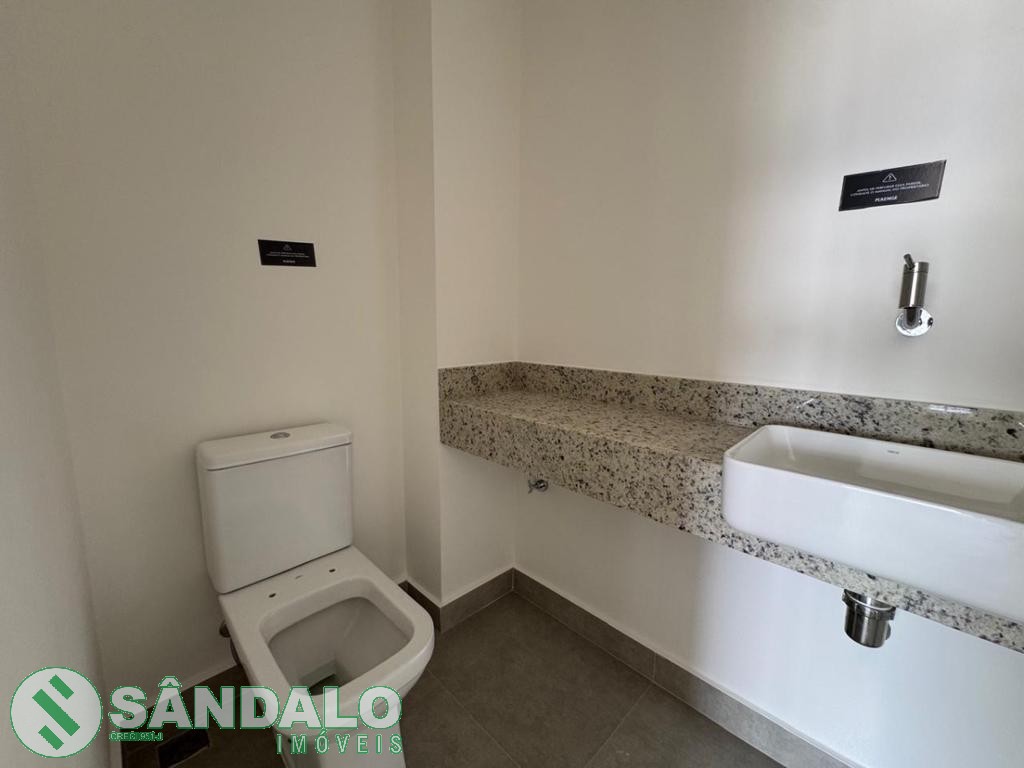 Apartamento para venda no Zona 07 em Maringa com 0m² por R$ 0,00