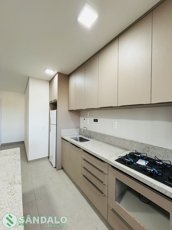 Apartamento para locacao no Zona 08 em Maringa com 0m² por R$ 4.840,00